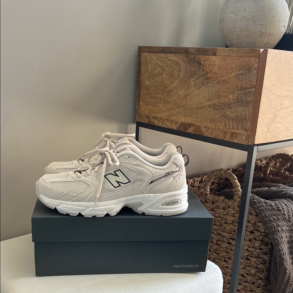 NIB New Balance 530 Women’s 8.5/Mens 7